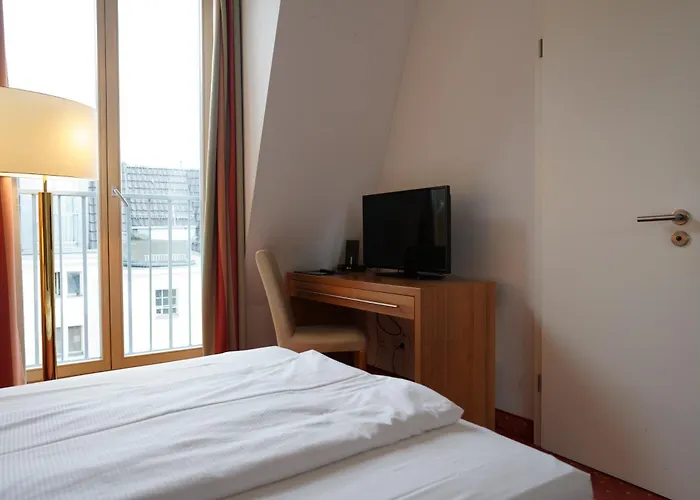 Hotel Ambert 3*