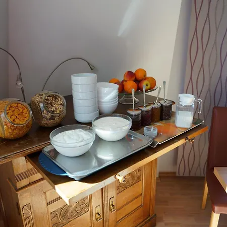 Ambert Hotel 3*