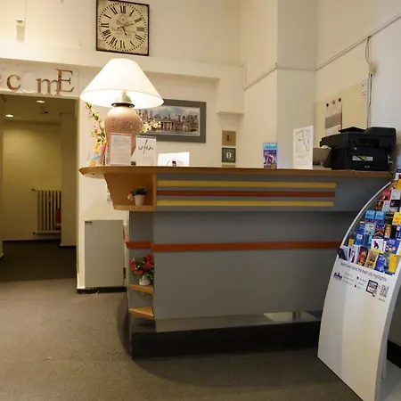 Hotel Ambert 3*