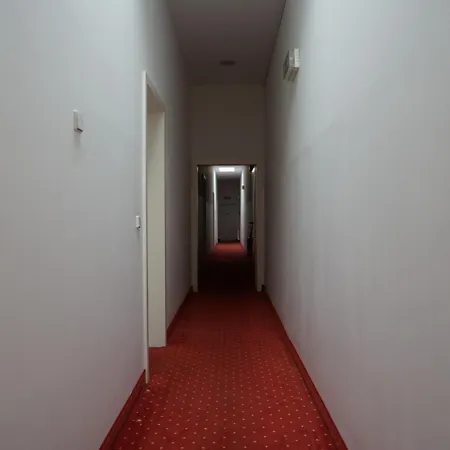 Ambert Hotel